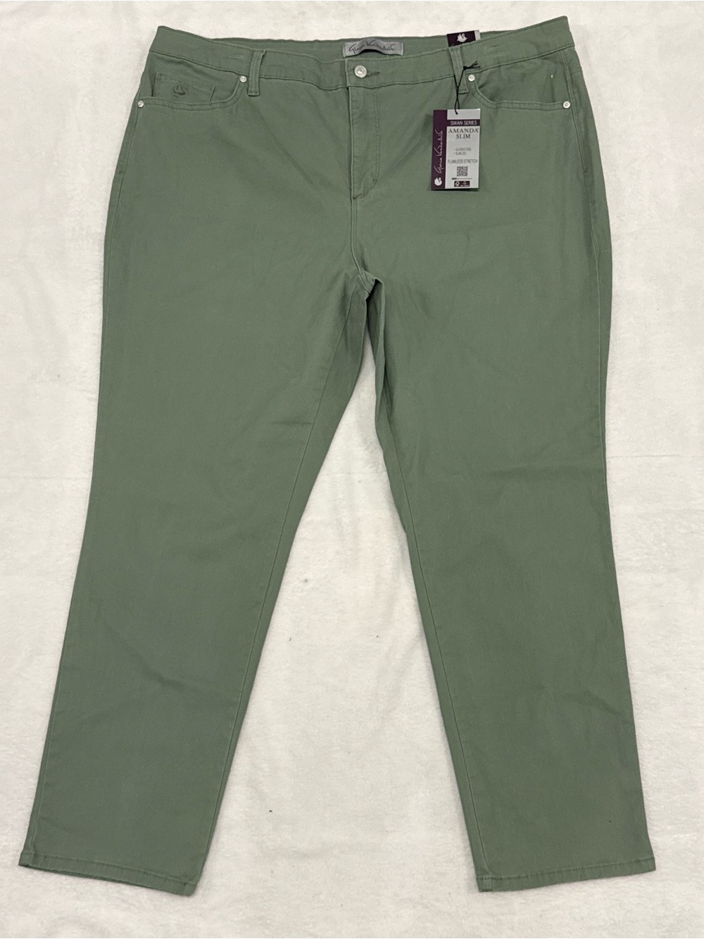 Women’s Gloria Vanderbilt Amanda Slim Olive Stretch Pants Size 20W NWT